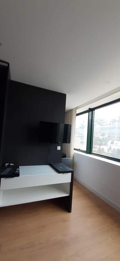 404 Gale Center Apartment Wifi, Parking 포르투 외부 사진
