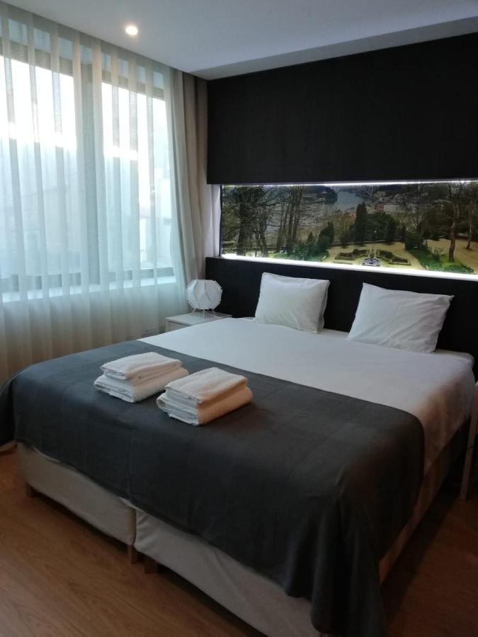 404 Gale Center Apartment Wifi, Parking 포르투 외부 사진