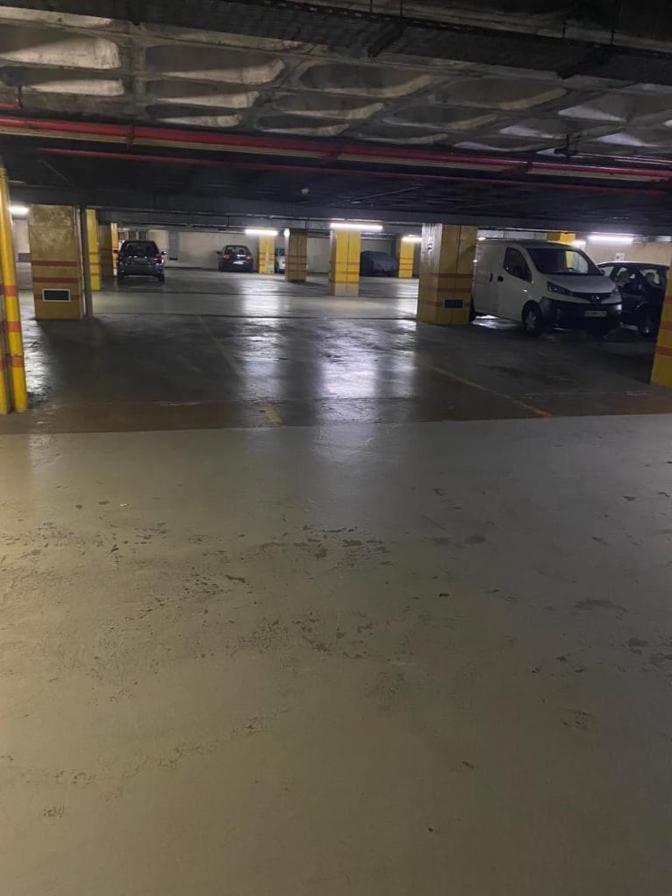 404 Gale Center Apartment Wifi, Parking 포르투 외부 사진